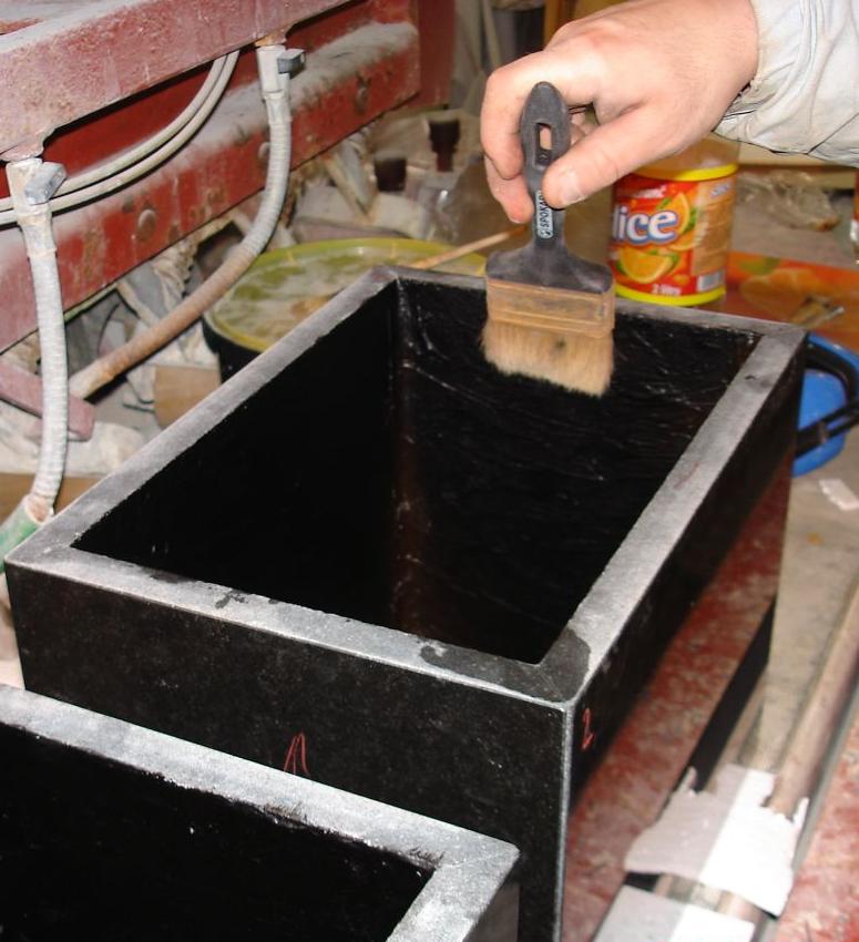 Asphalt Speaker Damping
